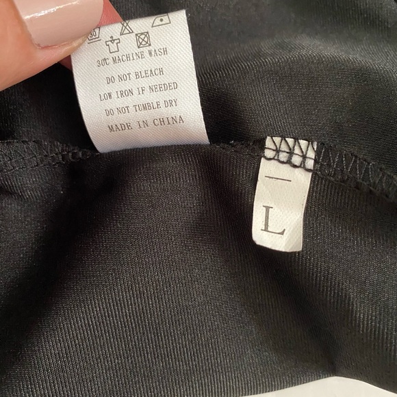 Bodycon Dress - White Fringe Accent / Backless Junior size L stretch fabric - Picture 6 of 11